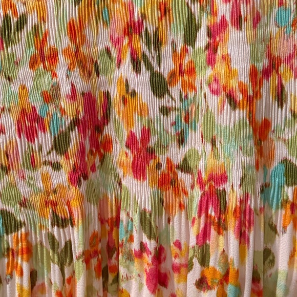 Emma & Michele 1X Colorful Floral Dress - Picture 3 of 8